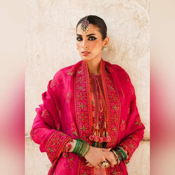 TULIP - Hussain Rehar Karandi 3 Piece Suit With Straight Pants- Medium - Picture 2 of 12